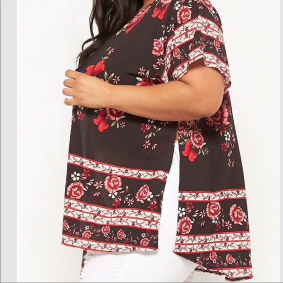 Plus Size Crepe Floral Print Kimono - Picture 2 of 4
